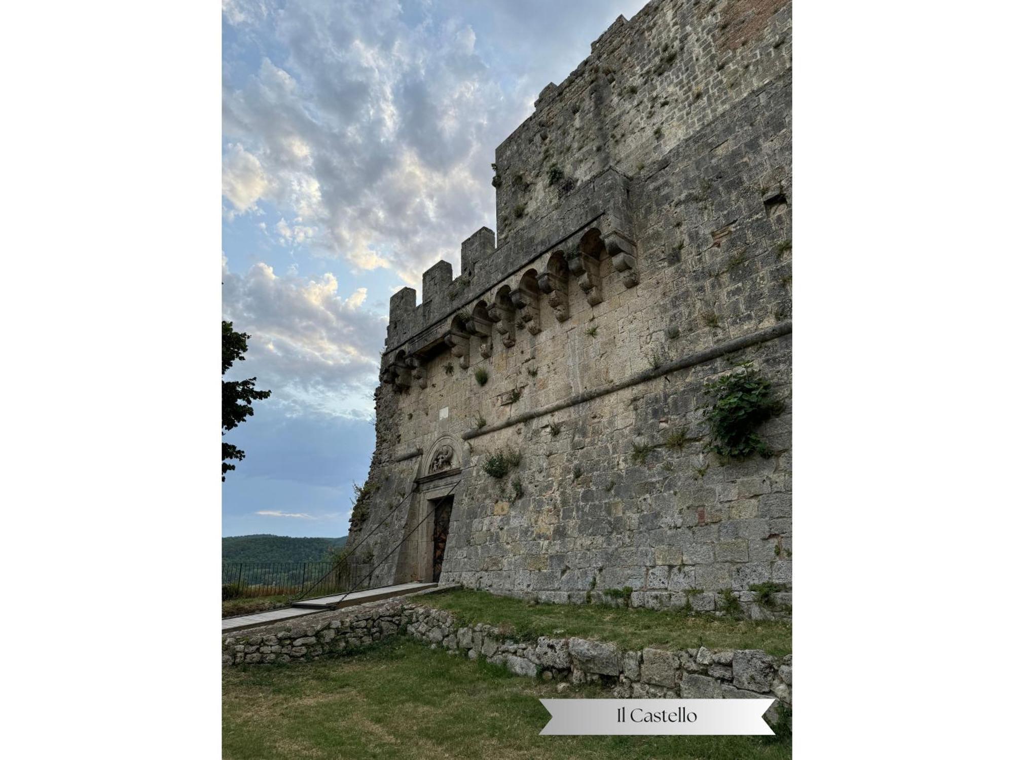 La Corte Del Podesta Sarteano Bagian luar foto